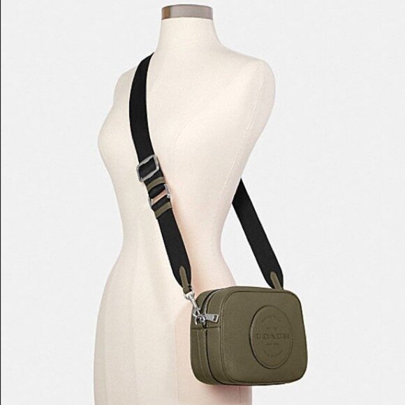 COACH DEMPSEY Leather Camera Bag with Patch Brand New - Picture 2 of 7